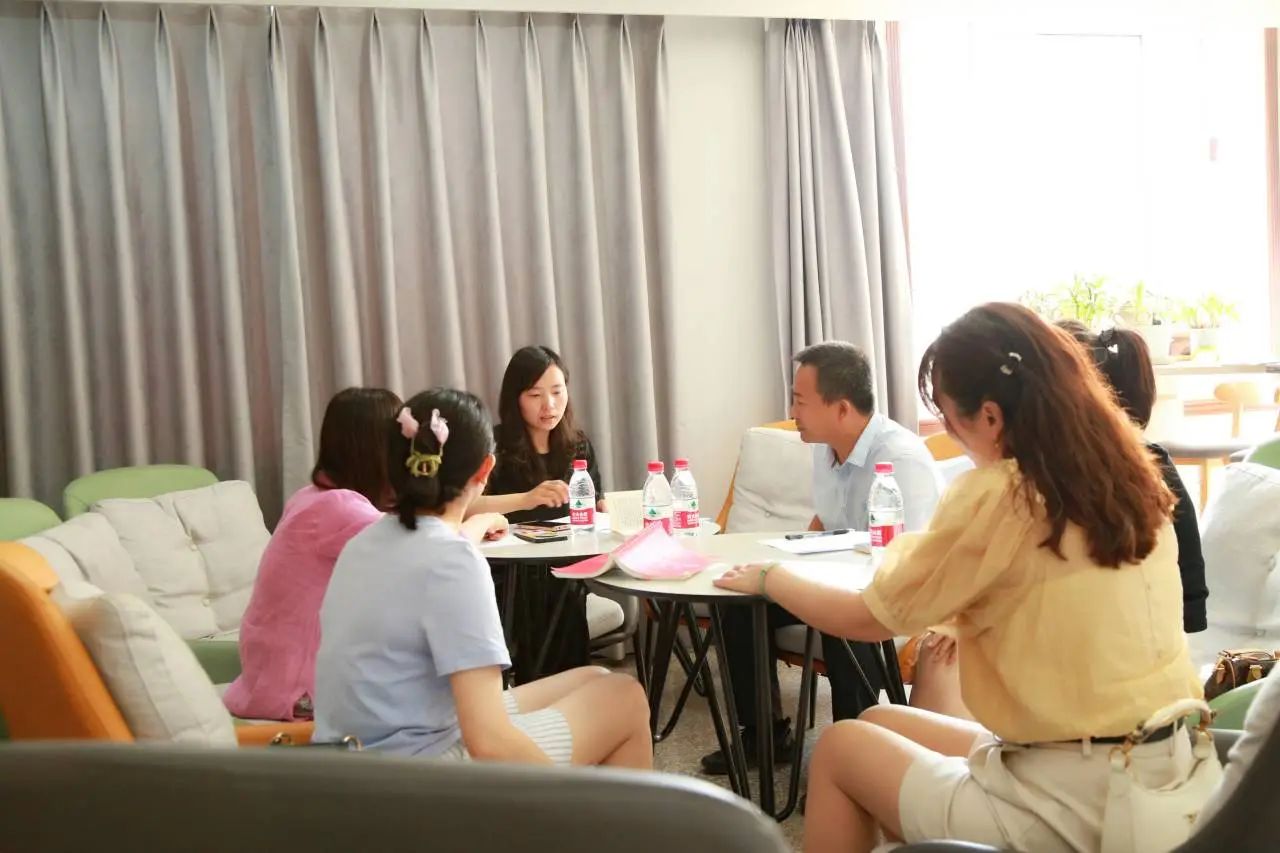 8b7ab9d306d201f04ec5abcae276c8a0.jpg