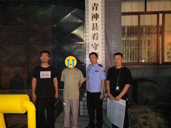aedb143c917bcfb184f166b948734174.jpg